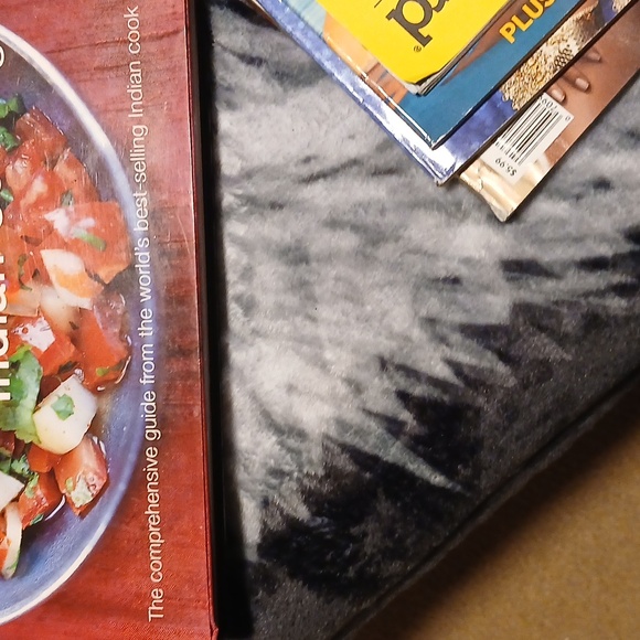 MADHUR JAFFREY, INDIAN COOKING, RECIPE BOOK - Picture 4 of 10